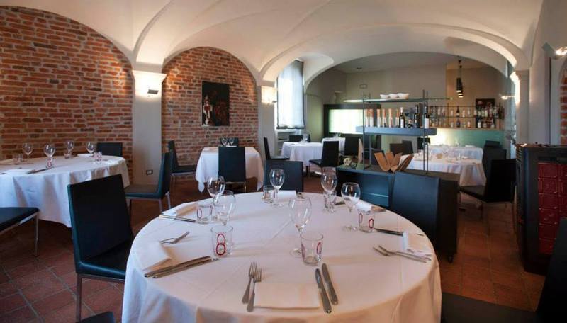 Hotel Castello Di Santa Vittoria Santa Vittoria d'Alba Экстерьер фото