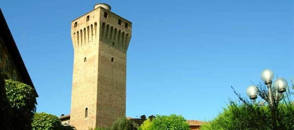 Hotel Castello Di Santa Vittoria Santa Vittoria d'Alba Экстерьер фото